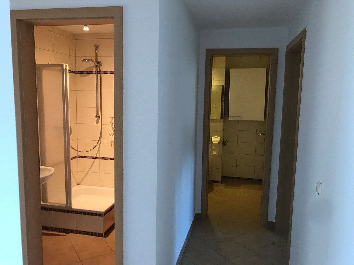 Prenájom bytu 4-izbový 98 m², Dachauer Str. 11b, Oberschleißheim, Bavorsko Prenájom bytu 4-izbový 98 m², Dachauer Str. 11b, Oberschleißheim, Bavorsko