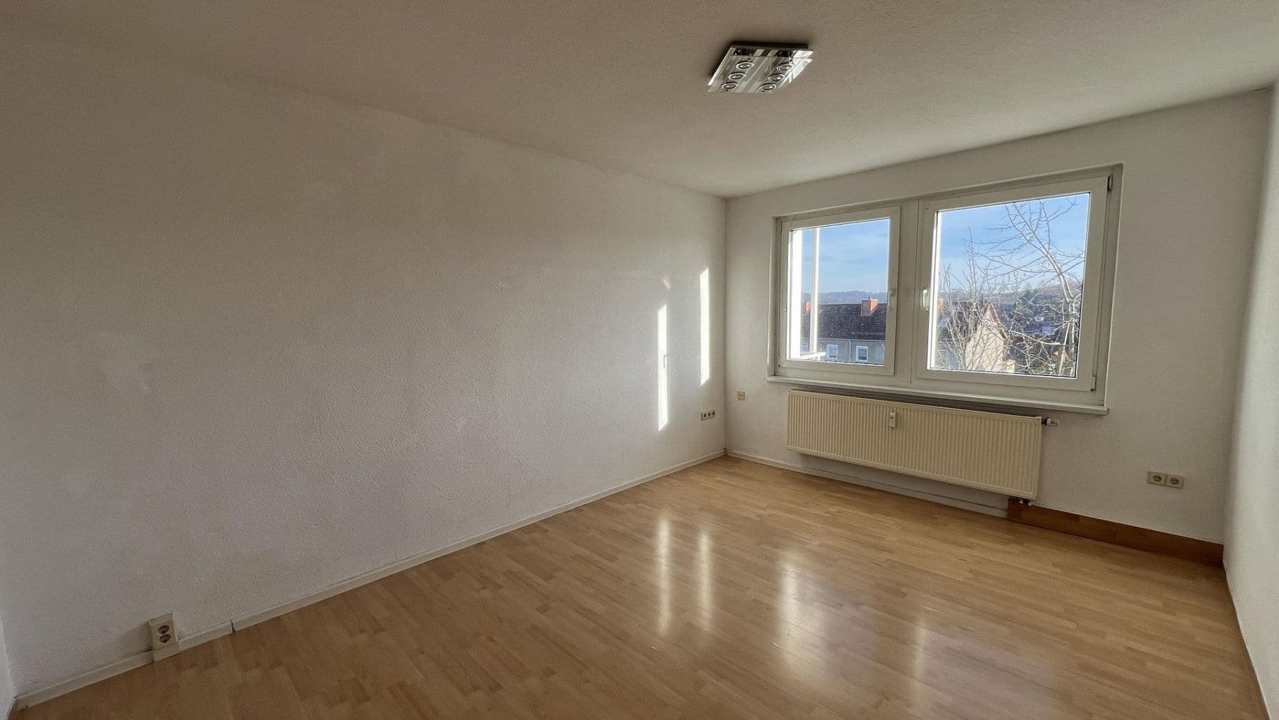 Prenájom bytu 2-izbový 47 m², Aufbaustraße 20, Am Ohmberg, Durínsko Prenájom bytu 2-izbový 47 m², Aufbaustraße 20, Am Ohmberg, Durínsko