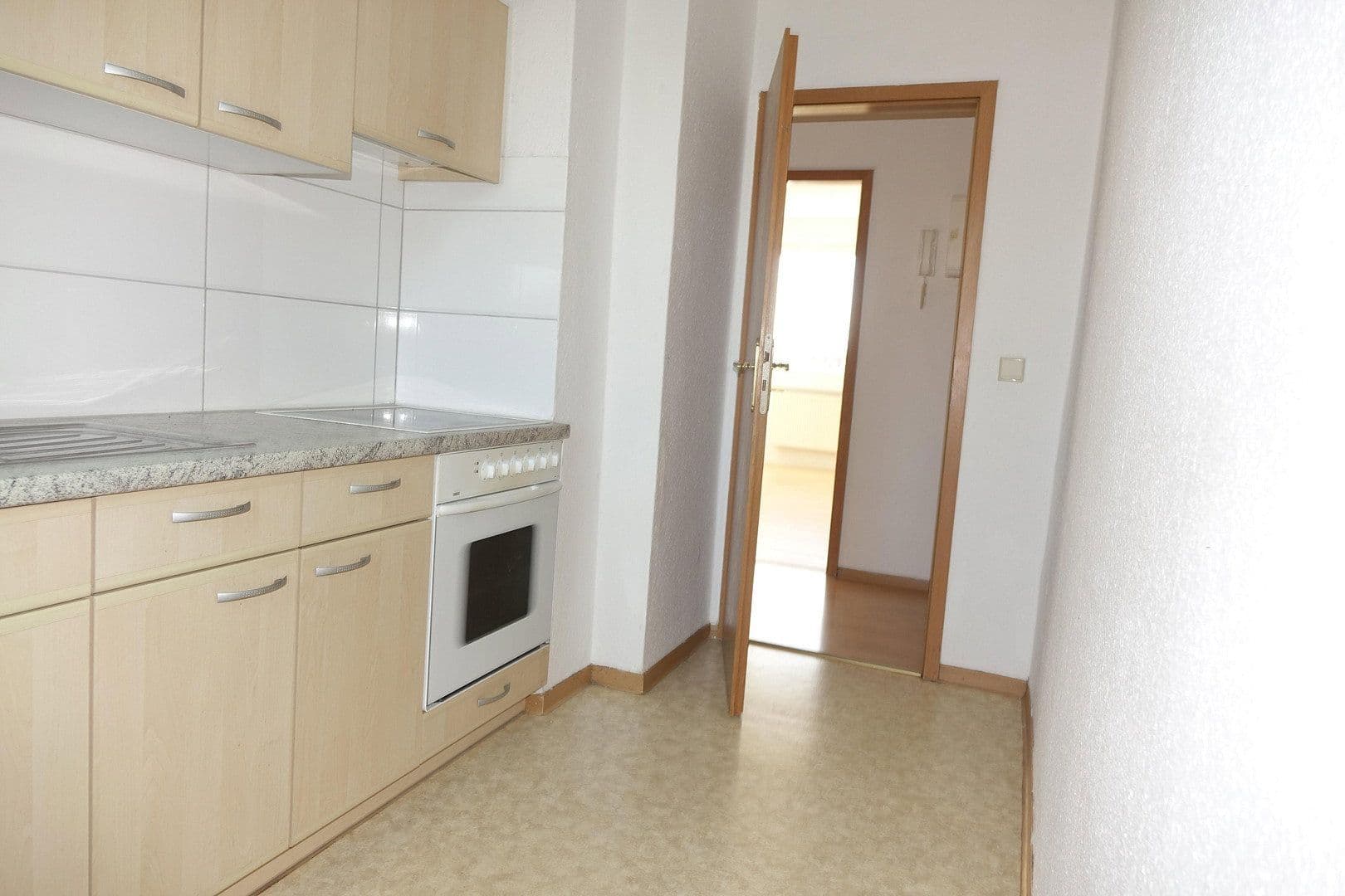 Prenájom bytu 2-izbový 47 m², Aufbaustraße 20, Am Ohmberg, Durínsko Prenájom bytu 2-izbový 47 m², Aufbaustraße 20, Am Ohmberg, Durínsko