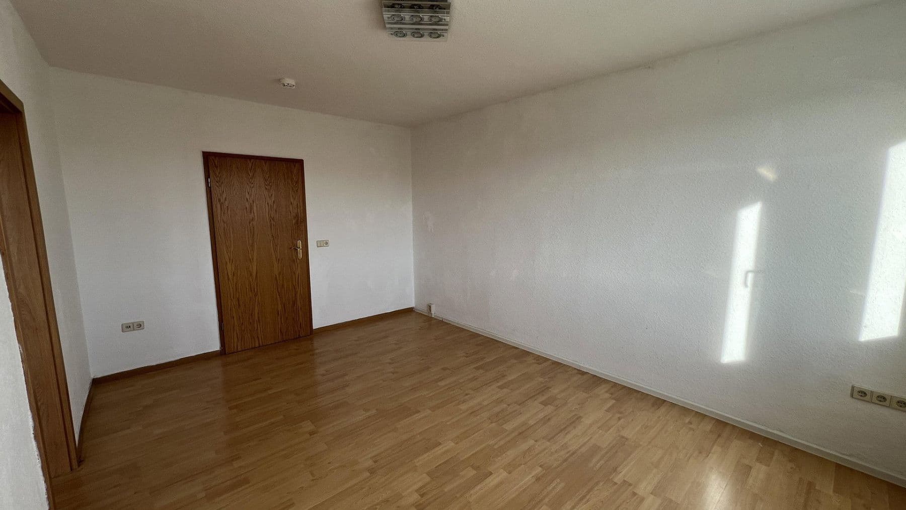Prenájom bytu 2-izbový 47 m², Aufbaustraße 20, Am Ohmberg, Durínsko Prenájom bytu 2-izbový 47 m², Aufbaustraße 20, Am Ohmberg, Durínsko