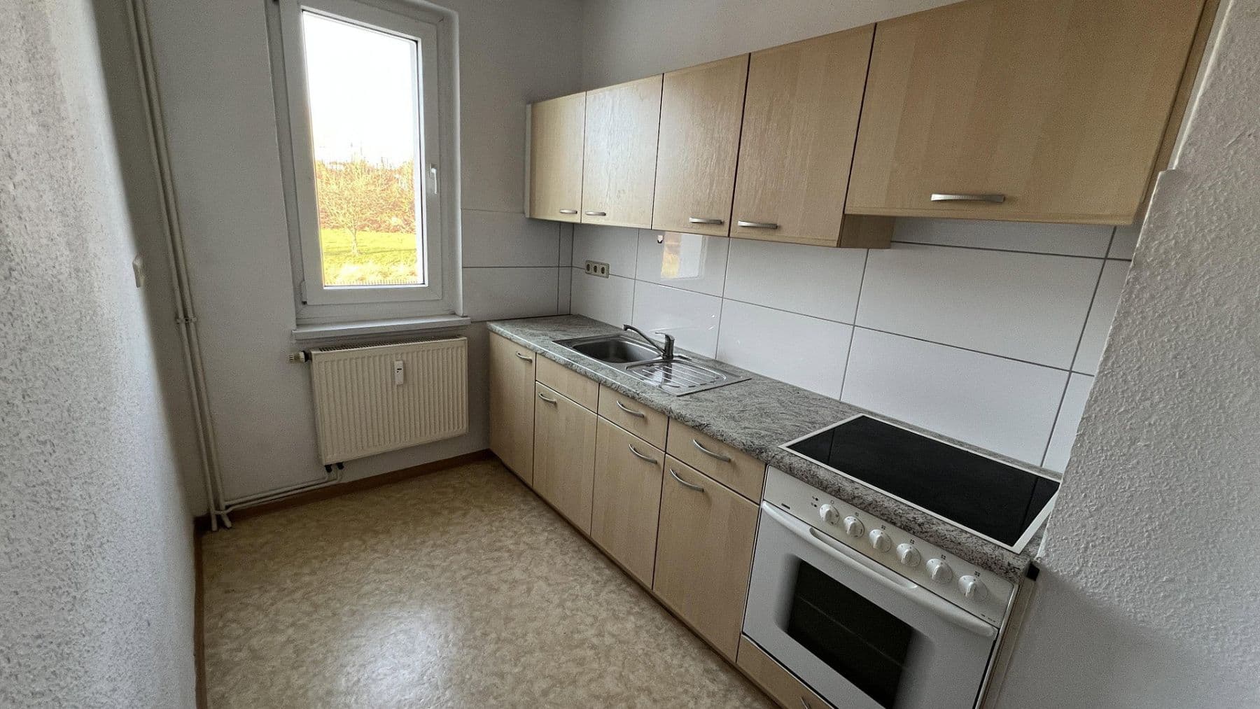 Prenájom bytu 2-izbový 47 m², Aufbaustraße 20, Am Ohmberg, Durínsko Prenájom bytu 2-izbový 47 m², Aufbaustraße 20, Am Ohmberg, Durínsko