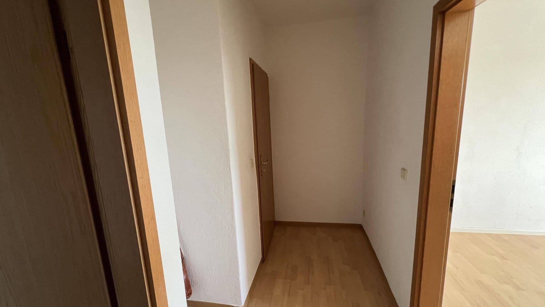 Prenájom bytu 2-izbový 47 m², Aufbaustraße 20, Am Ohmberg, Durínsko Prenájom bytu 2-izbový 47 m², Aufbaustraße 20, Am Ohmberg, Durínsko