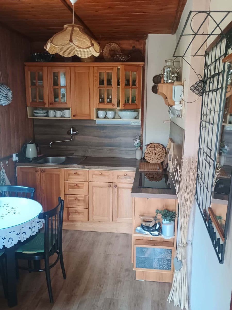 Prenájom rekreačného objektu, Pastviny, Pardubický kraj Prenájom rekreačného objektu, Pastviny, Pardubický kraj
