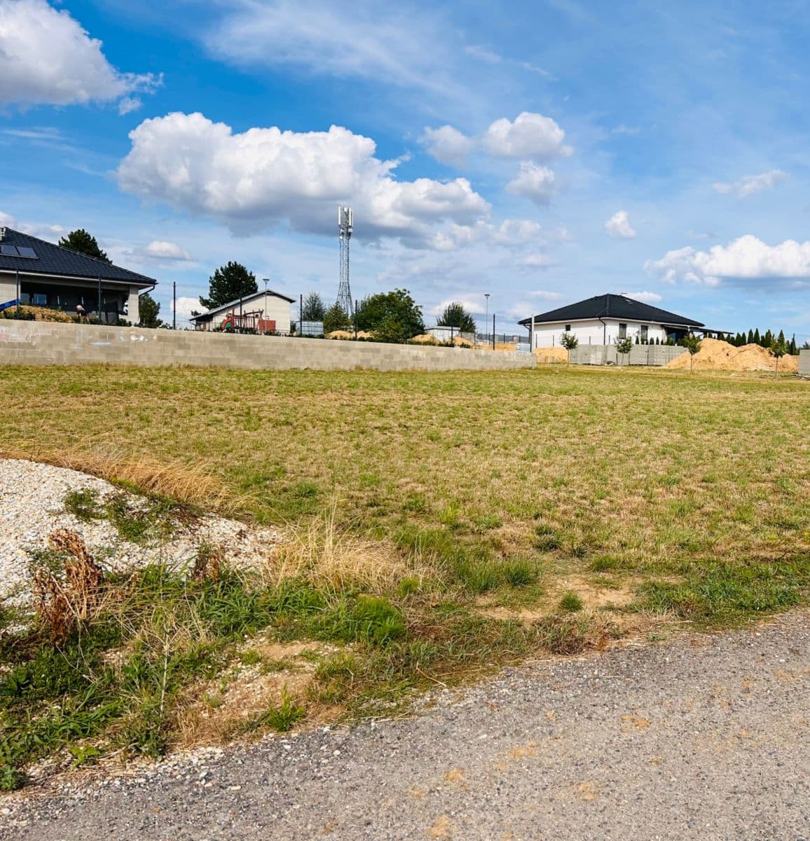 Predaj pozemku 531 m², Golianovo, Nitriansky kraj Predaj pozemku 531 m², Golianovo, Nitriansky kraj