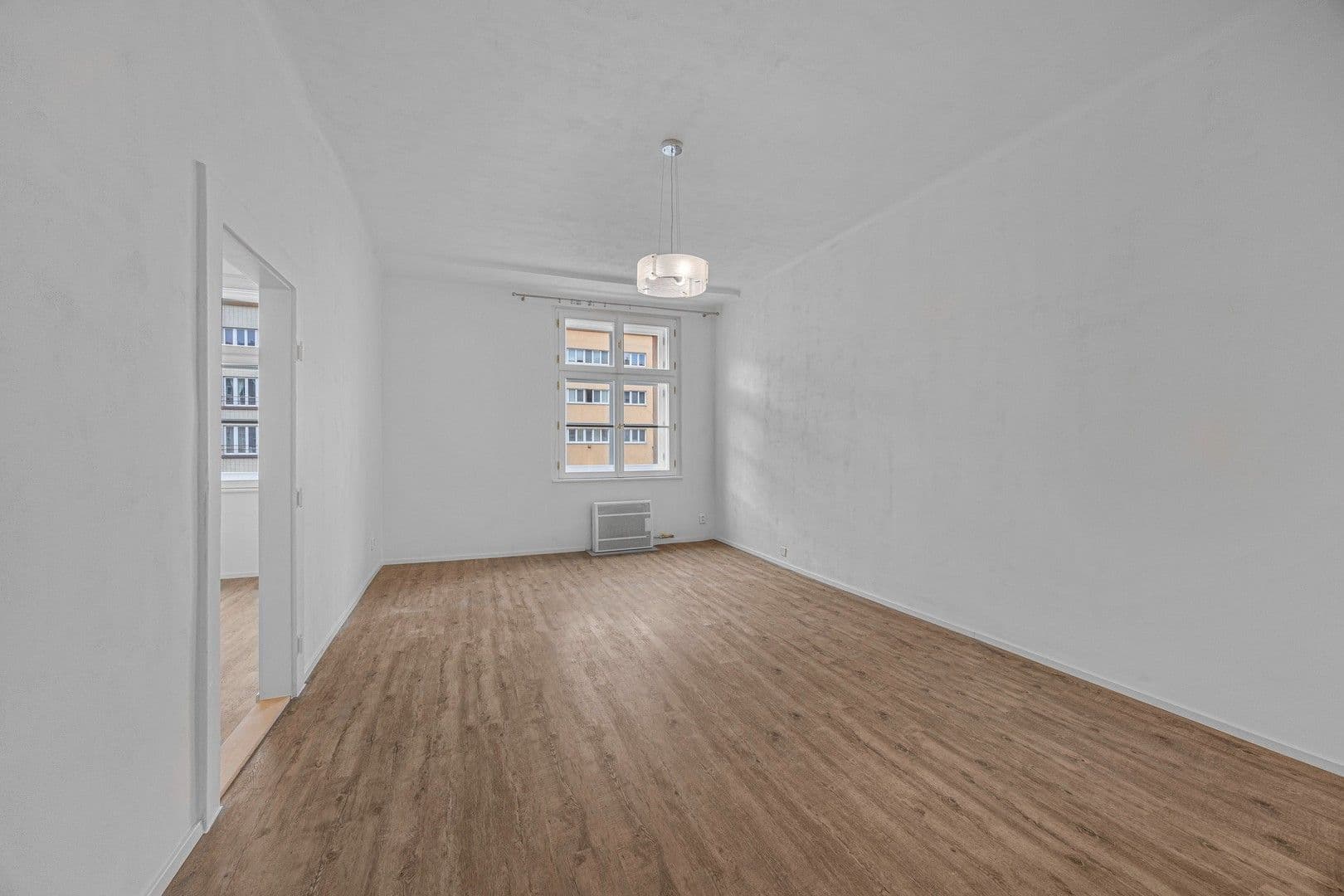 Prenájom bytu 1-izbový 40 m², 5.Května, Praha, Praha Prenájom bytu 1-izbový 40 m², 5.Května, Praha, Praha