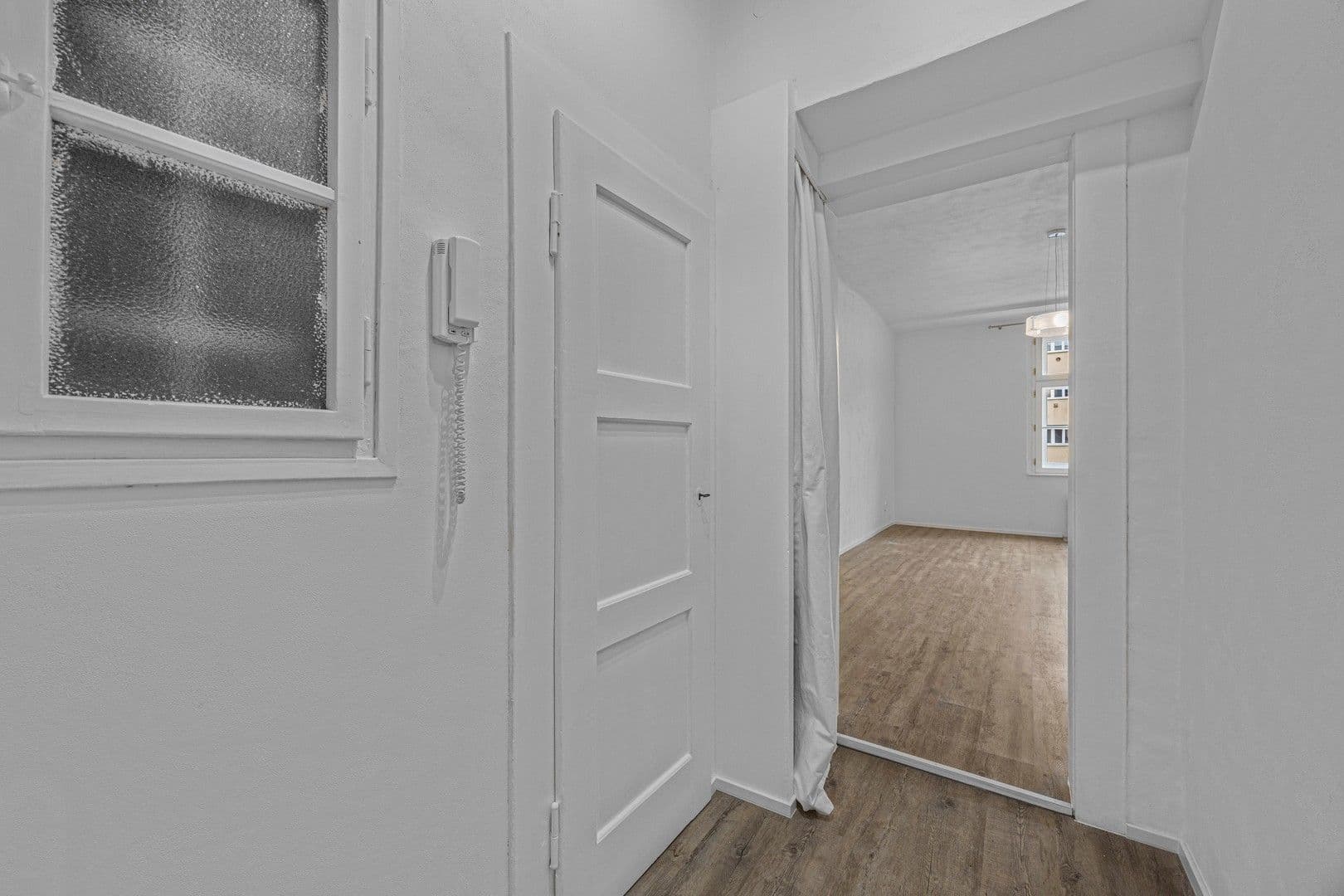 Prenájom bytu 1-izbový 40 m², 5.Května, Praha, Praha Prenájom bytu 1-izbový 40 m², 5.Května, Praha, Praha
