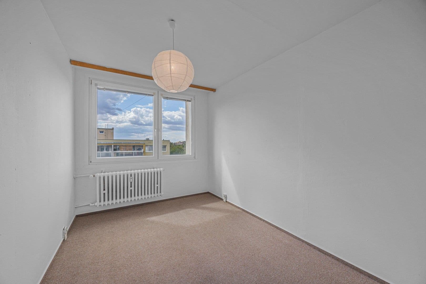 Prenájom bytu 2-izbový 40 m², Písečná, Praha, Praha Prenájom bytu 2-izbový 40 m², Písečná, Praha, Praha