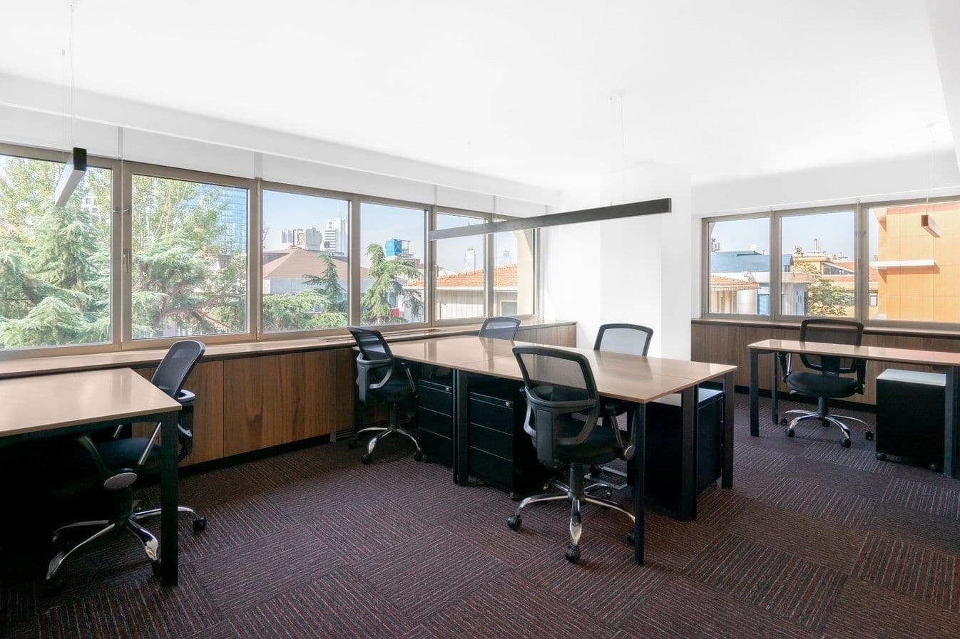 Prenájom kancelárie 25 m², Plzeňská, Praha, Praha Prenájom kancelárie 25 m², Plzeňská, Praha, Praha