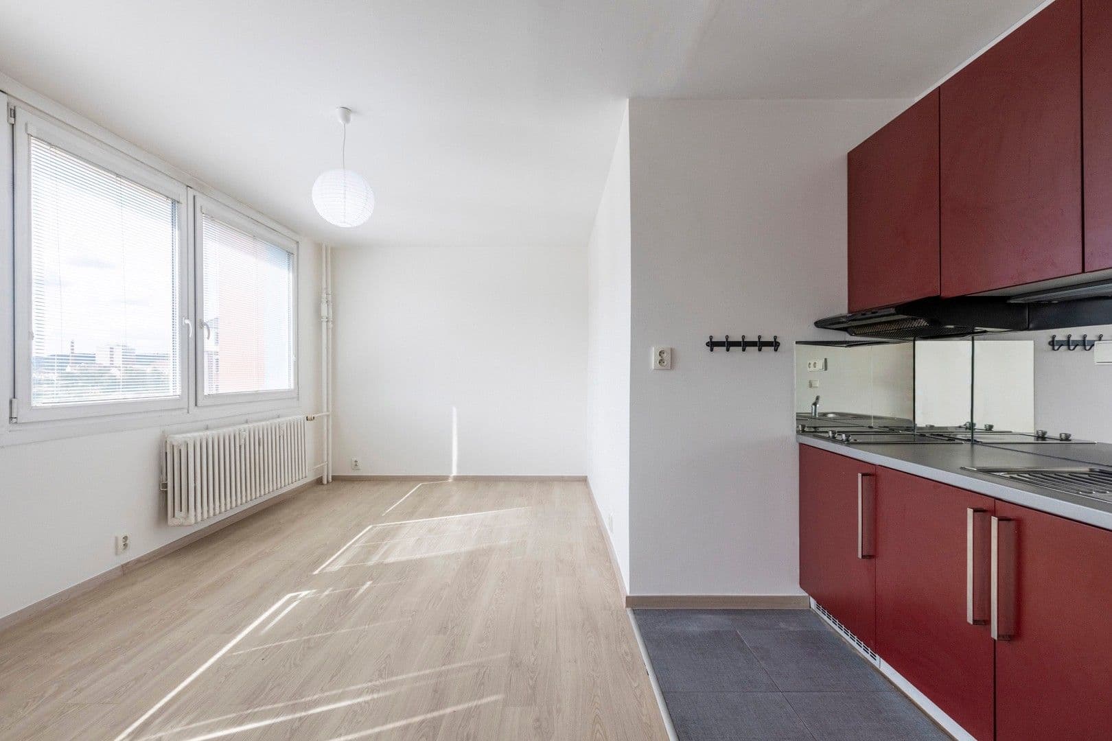 Prenájom bytu 1-izbový 29 m², Dělnická, Praha, Praha Prenájom bytu 1-izbový 29 m², Dělnická, Praha, Praha