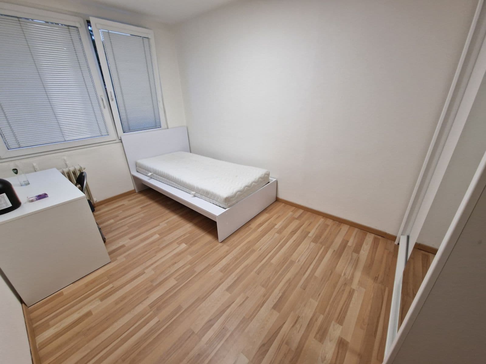 Prenájom bytu 3-izbový 70 m², Plamínkové, Praha, Praha Prenájom bytu 3-izbový 70 m², Plamínkové, Praha, Praha