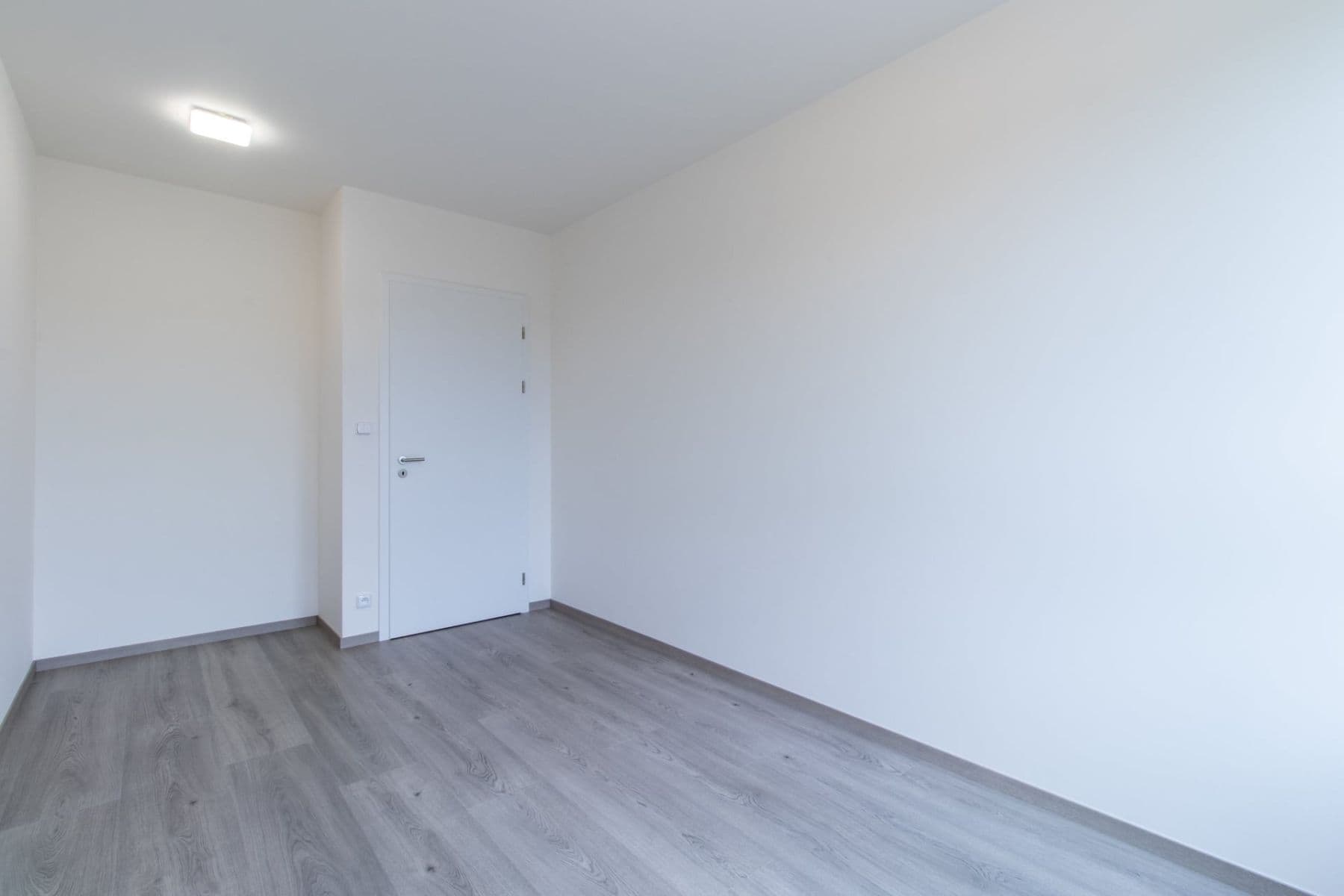 Prenájom bytu 2-izbový 45 m², Pod Harfou, Praha, Praha Prenájom bytu 2-izbový 45 m², Pod Harfou, Praha, Praha