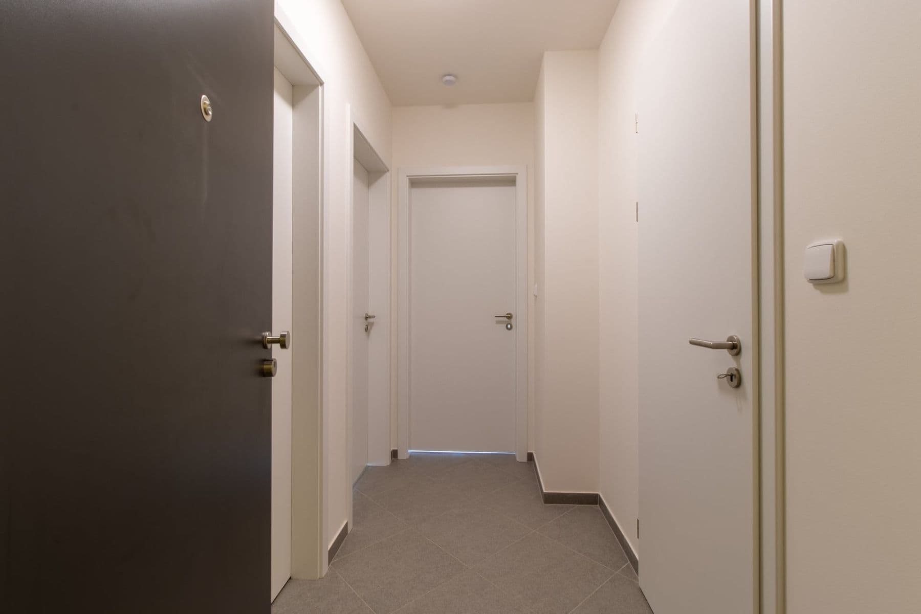 Prenájom bytu 2-izbový 45 m², Pod Harfou, Praha, Praha Prenájom bytu 2-izbový 45 m², Pod Harfou, Praha, Praha