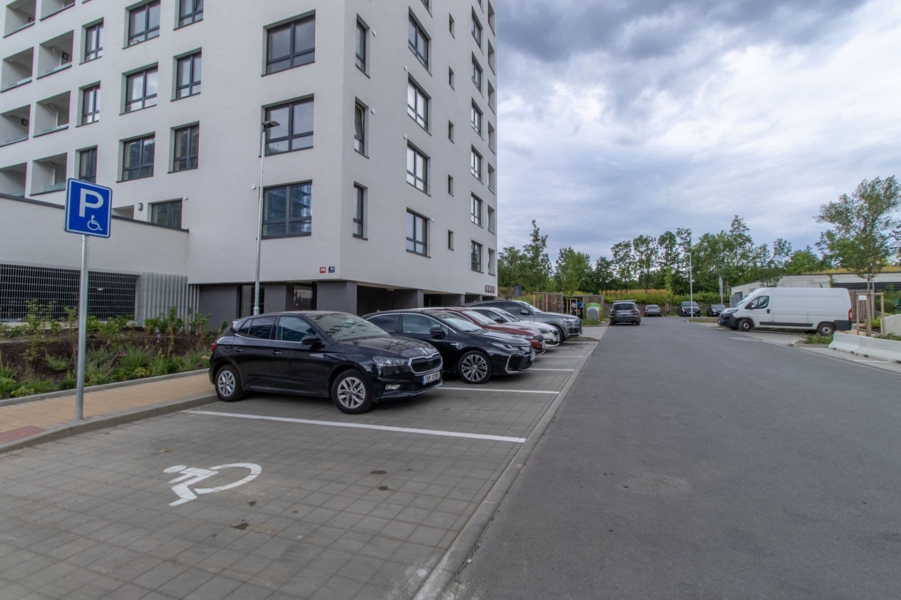 Prenájom bytu 2-izbový 45 m², Pod Harfou, Praha, Praha Prenájom bytu 2-izbový 45 m², Pod Harfou, Praha, Praha