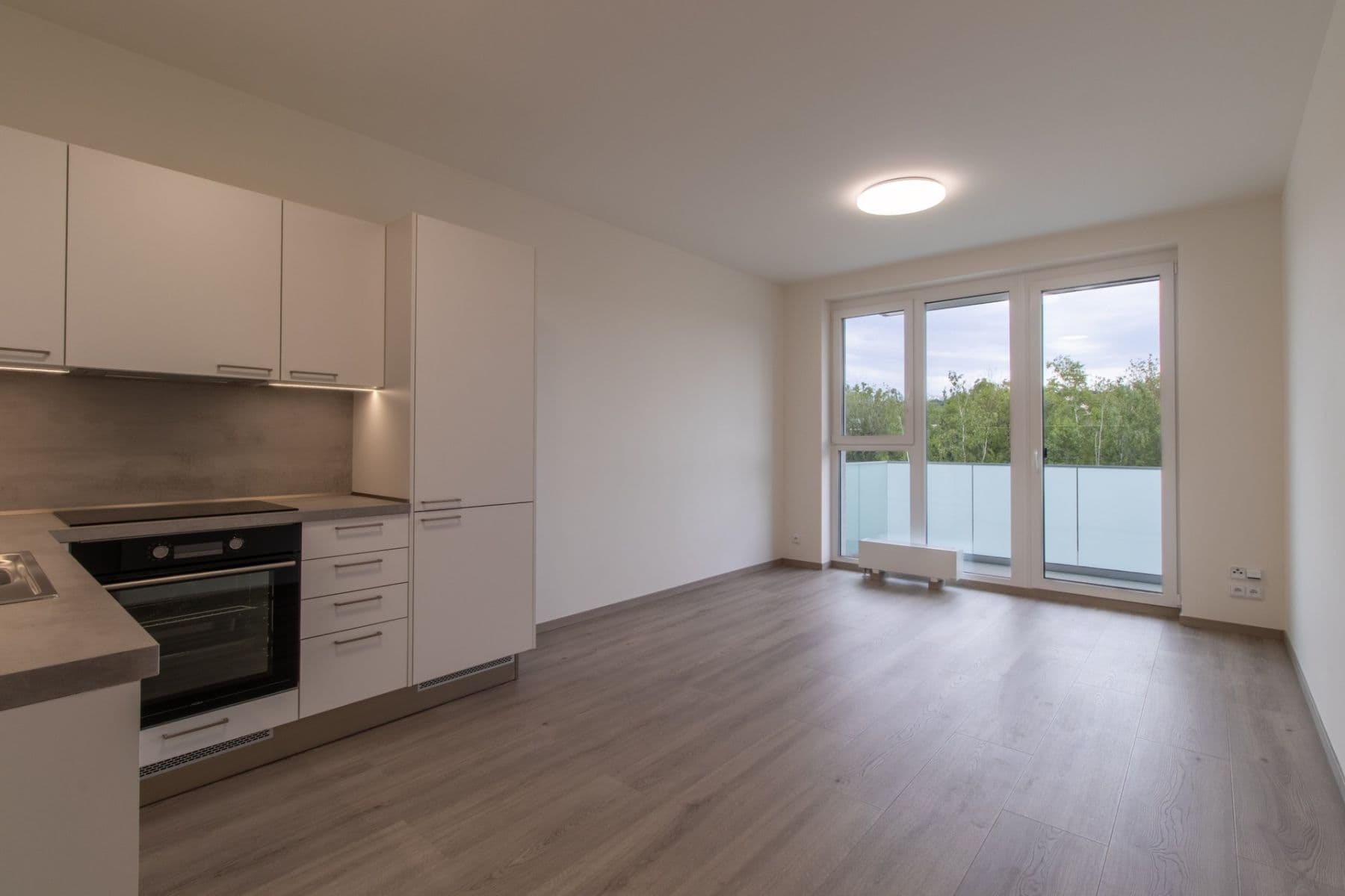 Prenájom bytu 2-izbový 45 m², Pod Harfou, Praha, Praha Prenájom bytu 2-izbový 45 m², Pod Harfou, Praha, Praha