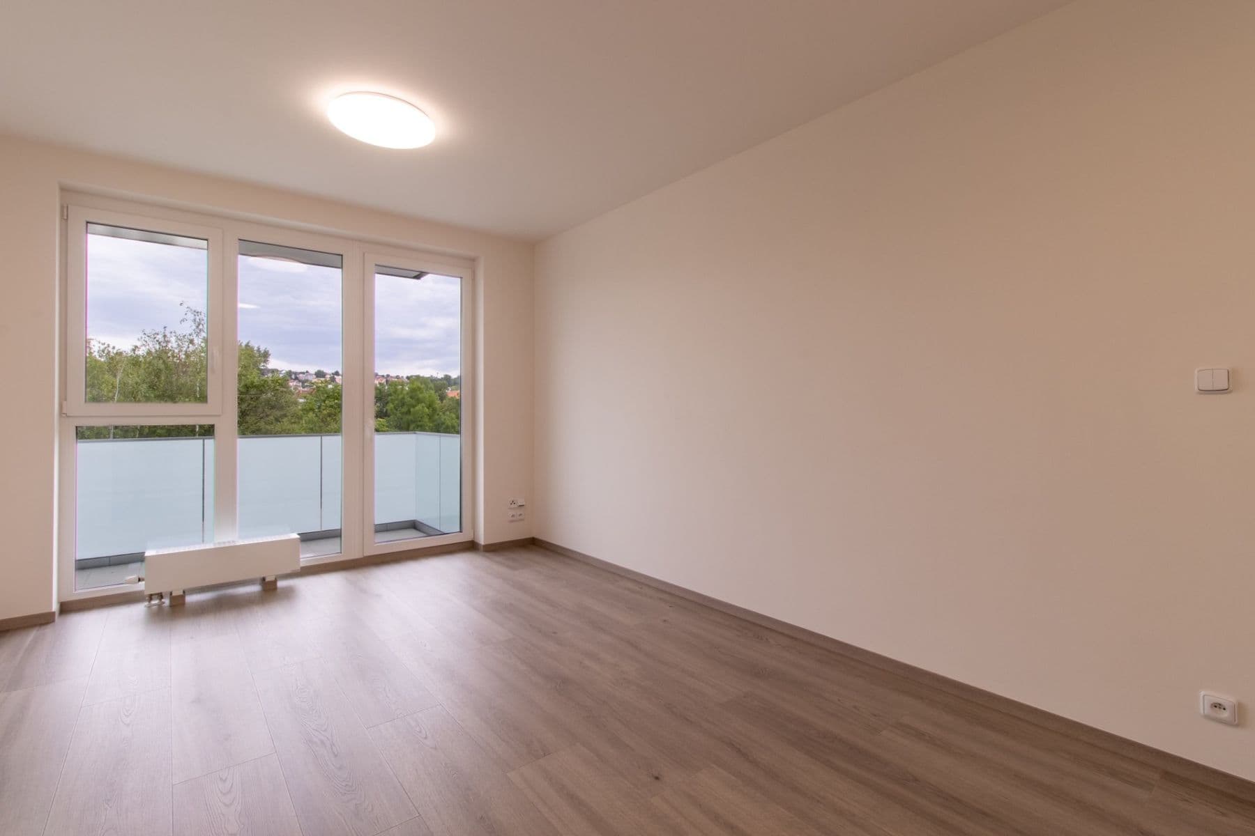 Prenájom bytu 2-izbový 45 m², Pod Harfou, Praha, Praha Prenájom bytu 2-izbový 45 m², Pod Harfou, Praha, Praha