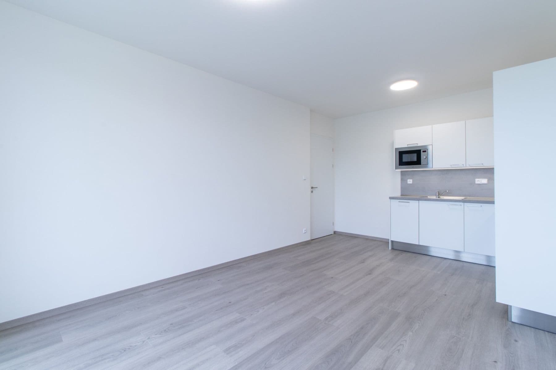 Prenájom bytu 2-izbový 45 m², Pod Harfou, Praha, Praha Prenájom bytu 2-izbový 45 m², Pod Harfou, Praha, Praha