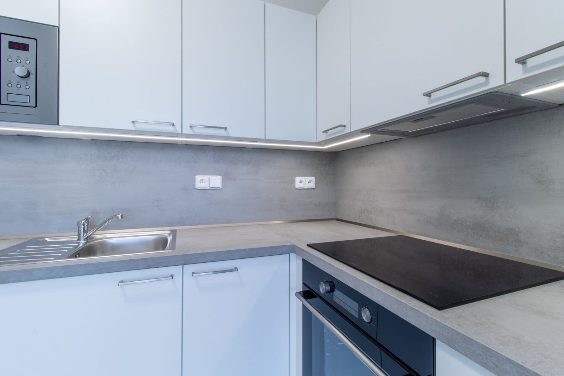 Prenájom bytu 2-izbový 45 m², Pod Harfou, Praha, Praha Prenájom bytu 2-izbový 45 m², Pod Harfou, Praha, Praha