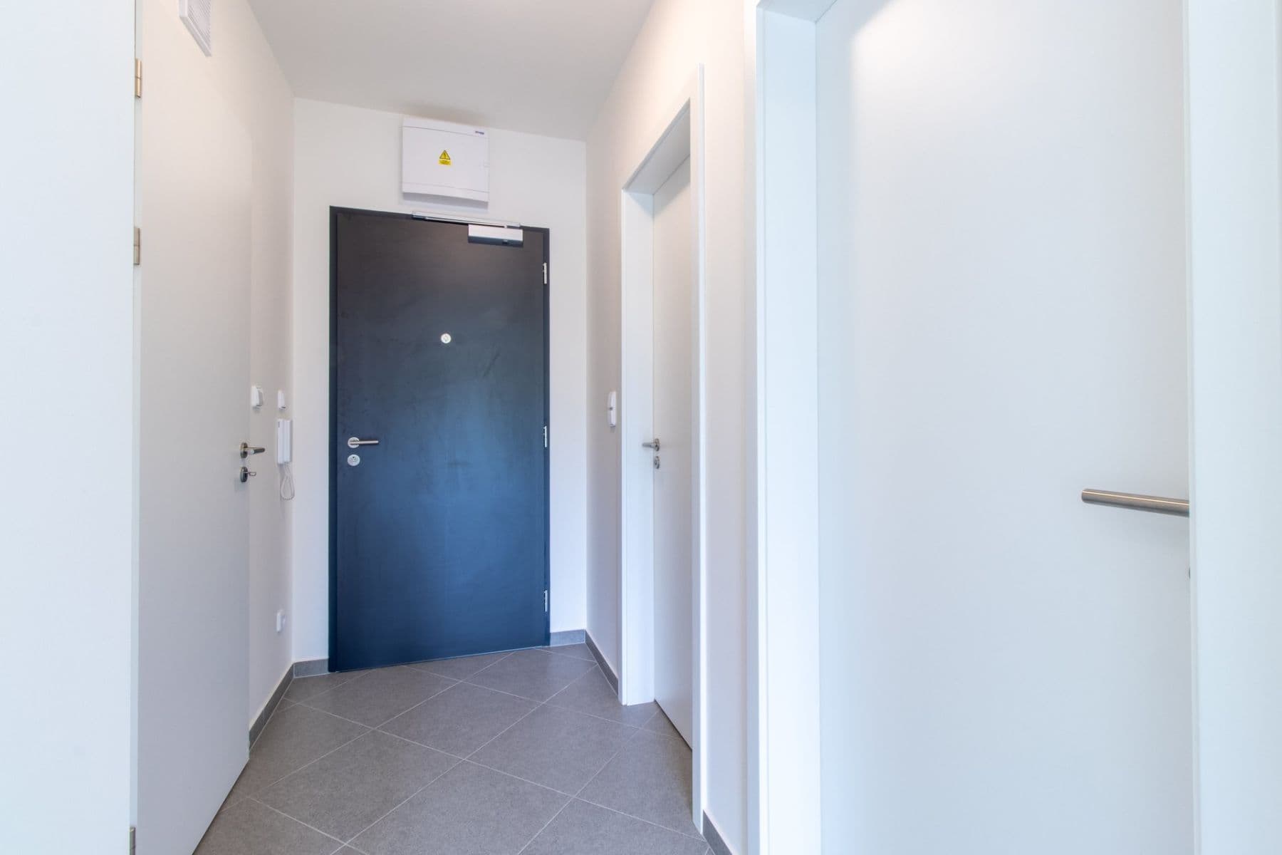Prenájom bytu 2-izbový 44 m², Pod Harfou, Praha, Praha Prenájom bytu 2-izbový 44 m², Pod Harfou, Praha, Praha