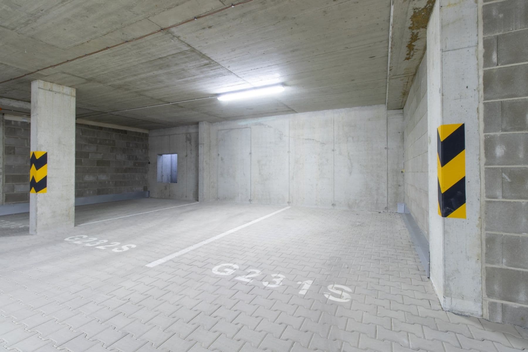 Prenájom bytu 2-izbový 44 m², Pod Harfou, Praha, Praha Prenájom bytu 2-izbový 44 m², Pod Harfou, Praha, Praha