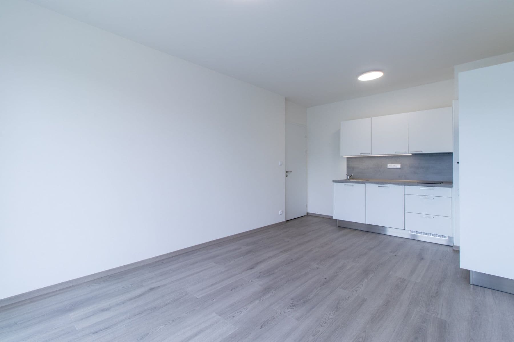 Prenájom bytu 2-izbový 44 m², Pod Harfou, Praha, Praha Prenájom bytu 2-izbový 44 m², Pod Harfou, Praha, Praha