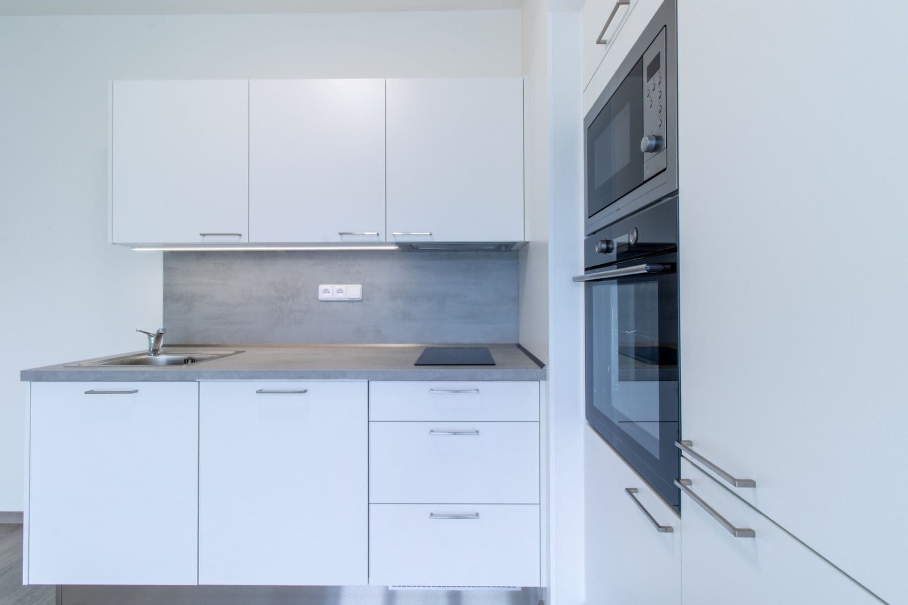 Prenájom bytu 2-izbový 44 m², Pod Harfou, Praha, Praha Prenájom bytu 2-izbový 44 m², Pod Harfou, Praha, Praha