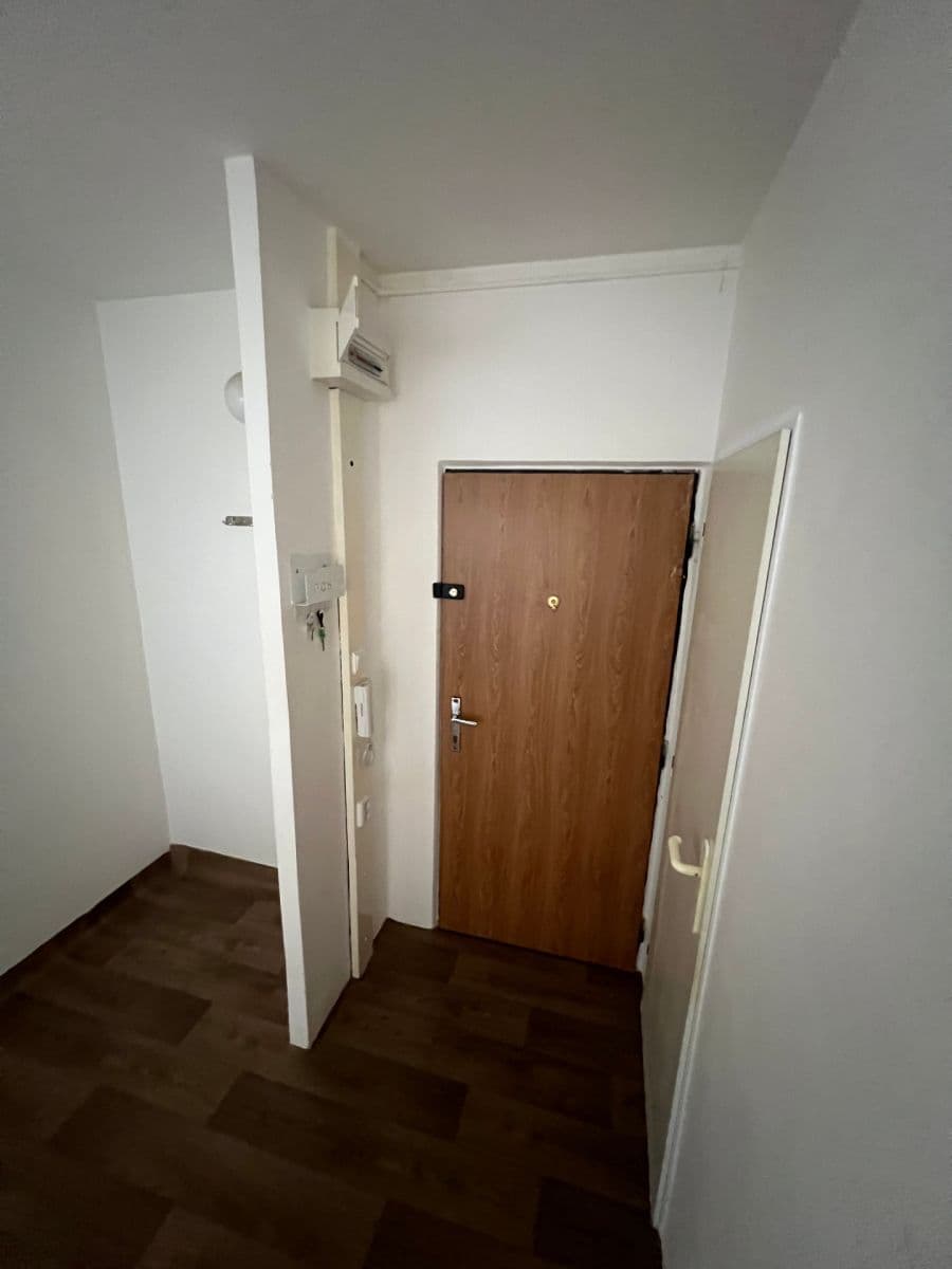 Predaj bytu 3-izbový 83 m², Kollárova, Krupka, Ústecký kraj Predaj bytu 3-izbový 83 m², Kollárova, Krupka, Ústecký kraj