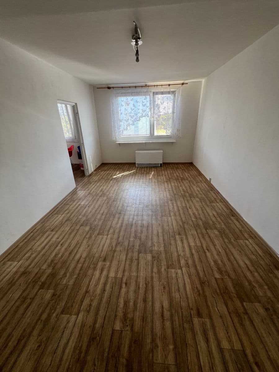 Predaj bytu 3-izbový 83 m², Kollárova, Krupka, Ústecký kraj Predaj bytu 3-izbový 83 m², Kollárova, Krupka, Ústecký kraj