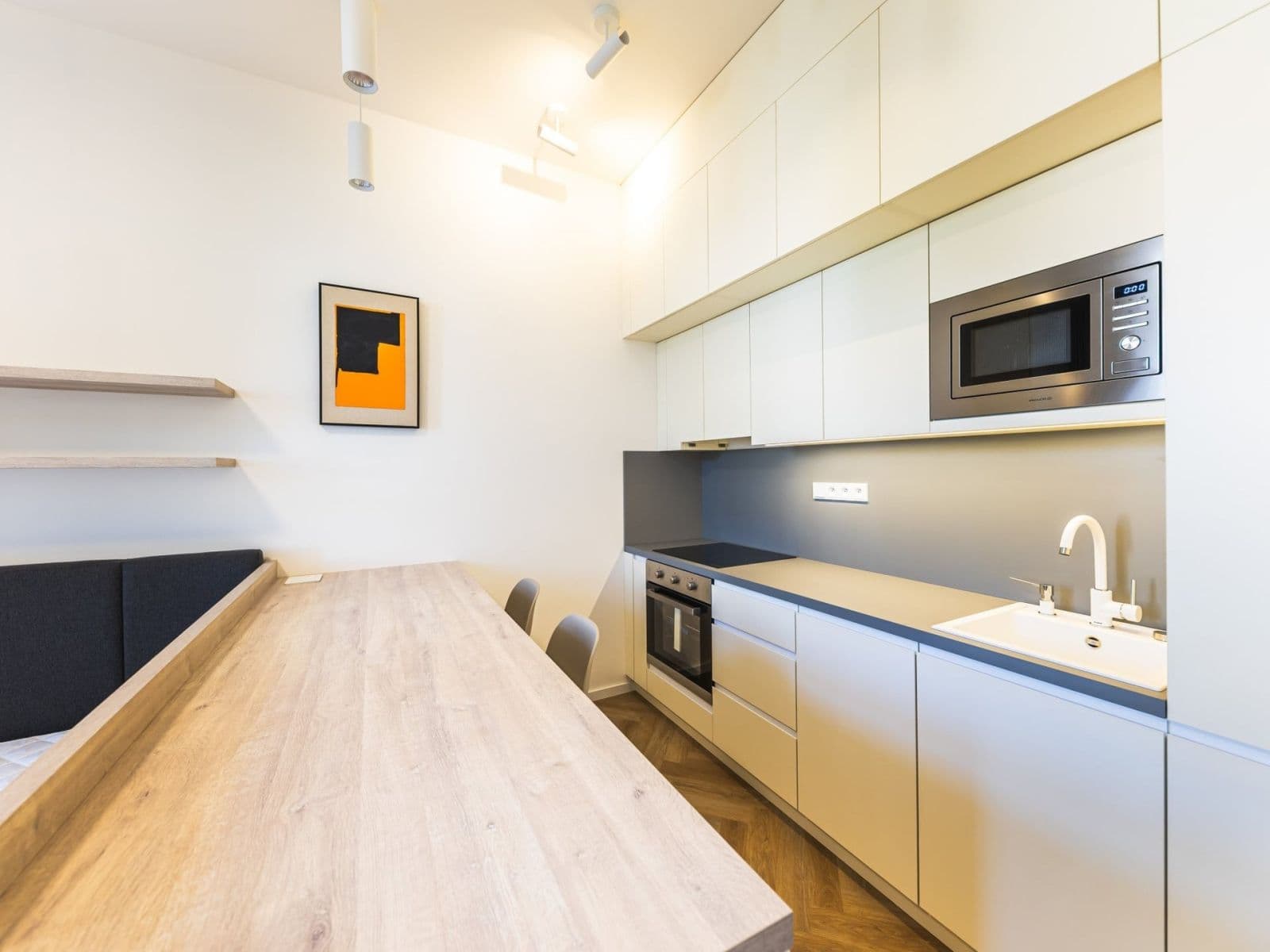 Prenájom bytu 1-izbový 29 m², Sázavská, Praha, Praha Prenájom bytu 1-izbový 29 m², Sázavská, Praha, Praha