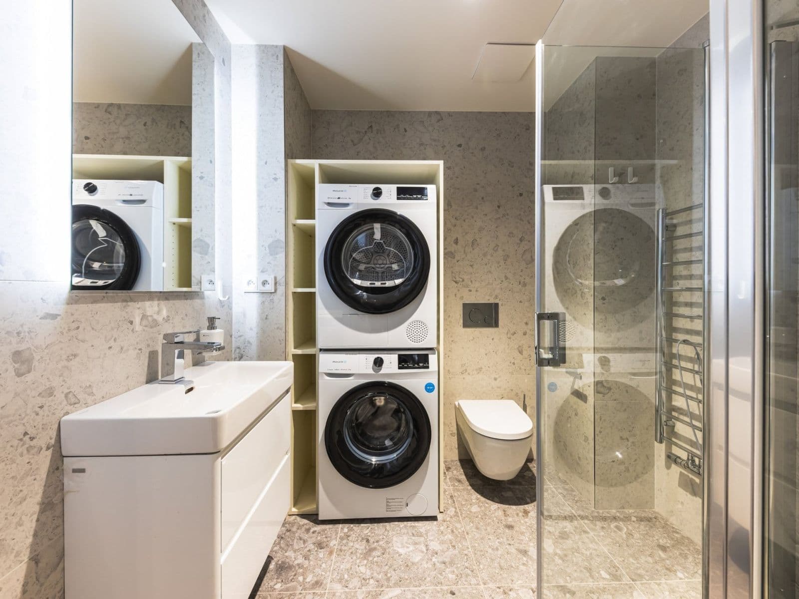 Prenájom bytu 1-izbový 29 m², Sázavská, Praha, Praha Prenájom bytu 1-izbový 29 m², Sázavská, Praha, Praha