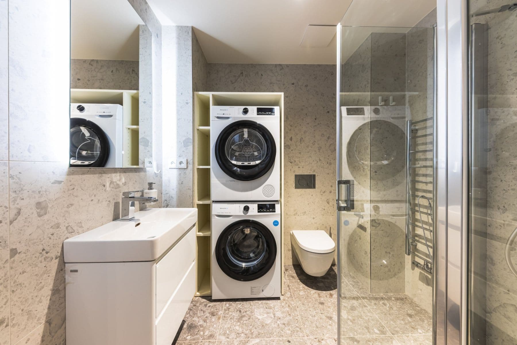 Prenájom bytu 1-izbový 29 m², Sázavská, Praha, Praha Prenájom bytu 1-izbový 29 m², Sázavská, Praha, Praha