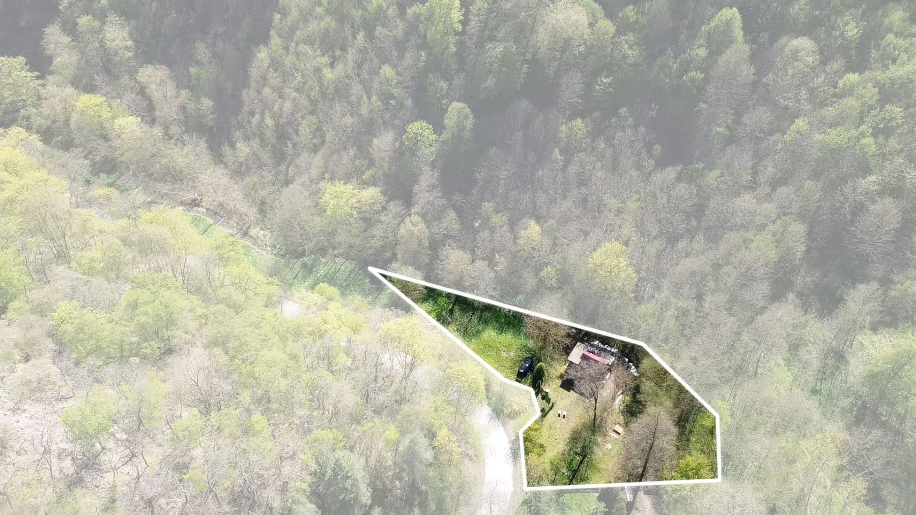 Predaj rekreačného objektu 79 m², pozemok 1.171 m², Mořinka, Středočeský kraj Predaj rekreačného objektu 79 m², pozemok 1.171 m², Mořinka, Středočeský kraj