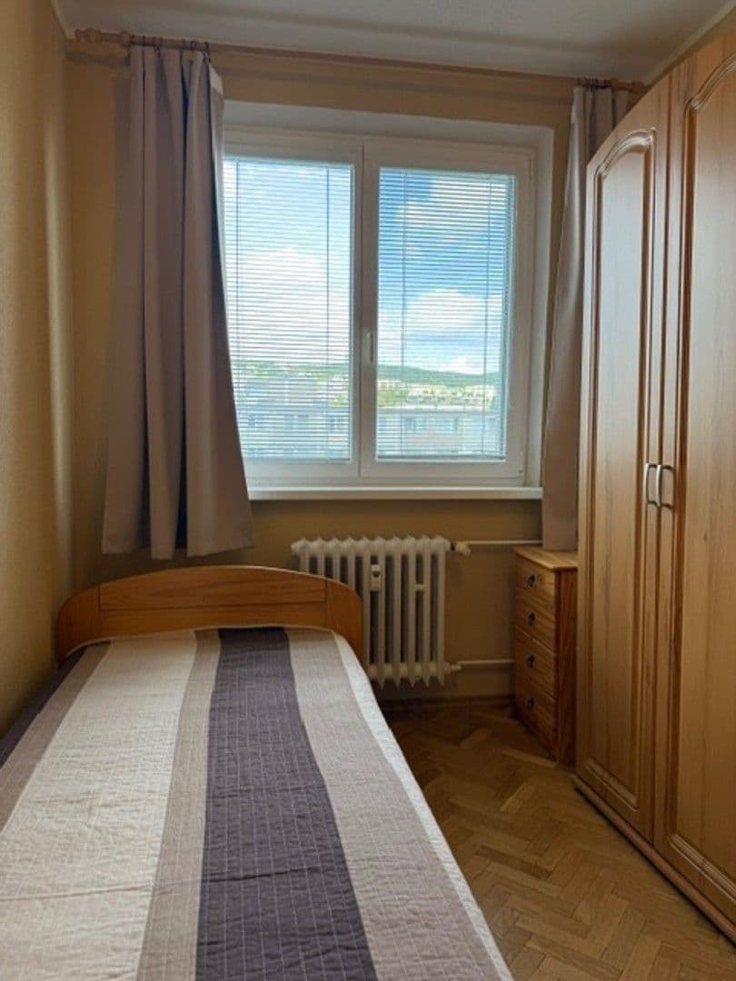 Prenájom bytu 3-izbový 64 m², Račianska, Nové Mesto, Bratislavský kraj Prenájom bytu 3-izbový 64 m², Račianska, Nové Mesto, Bratislavský kraj