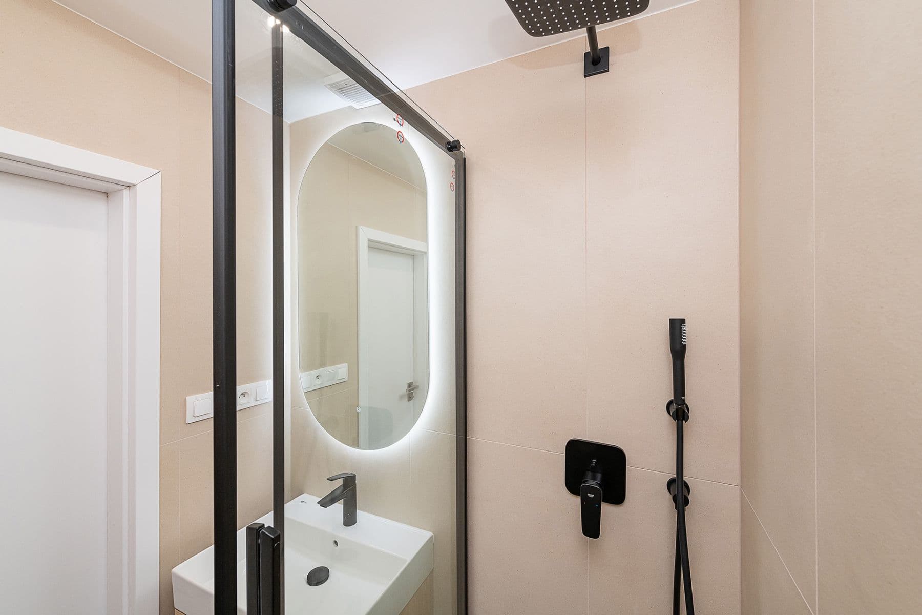 Predaj bytu 3-izbový 55 m², Struhařovská, Praha, Praha Predaj bytu 3-izbový 55 m², Struhařovská, Praha, Praha