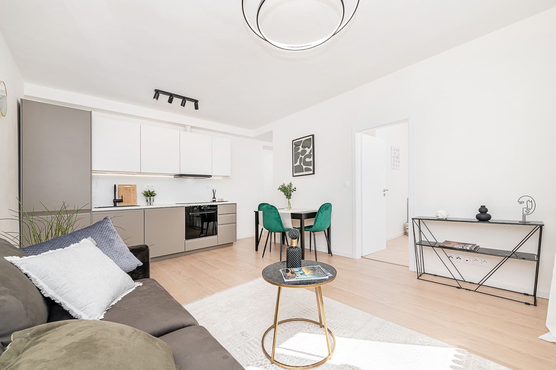 Predaj bytu 3-izbový 55 m², Struhařovská, Praha, Praha Predaj bytu 3-izbový 55 m², Struhařovská, Praha, Praha