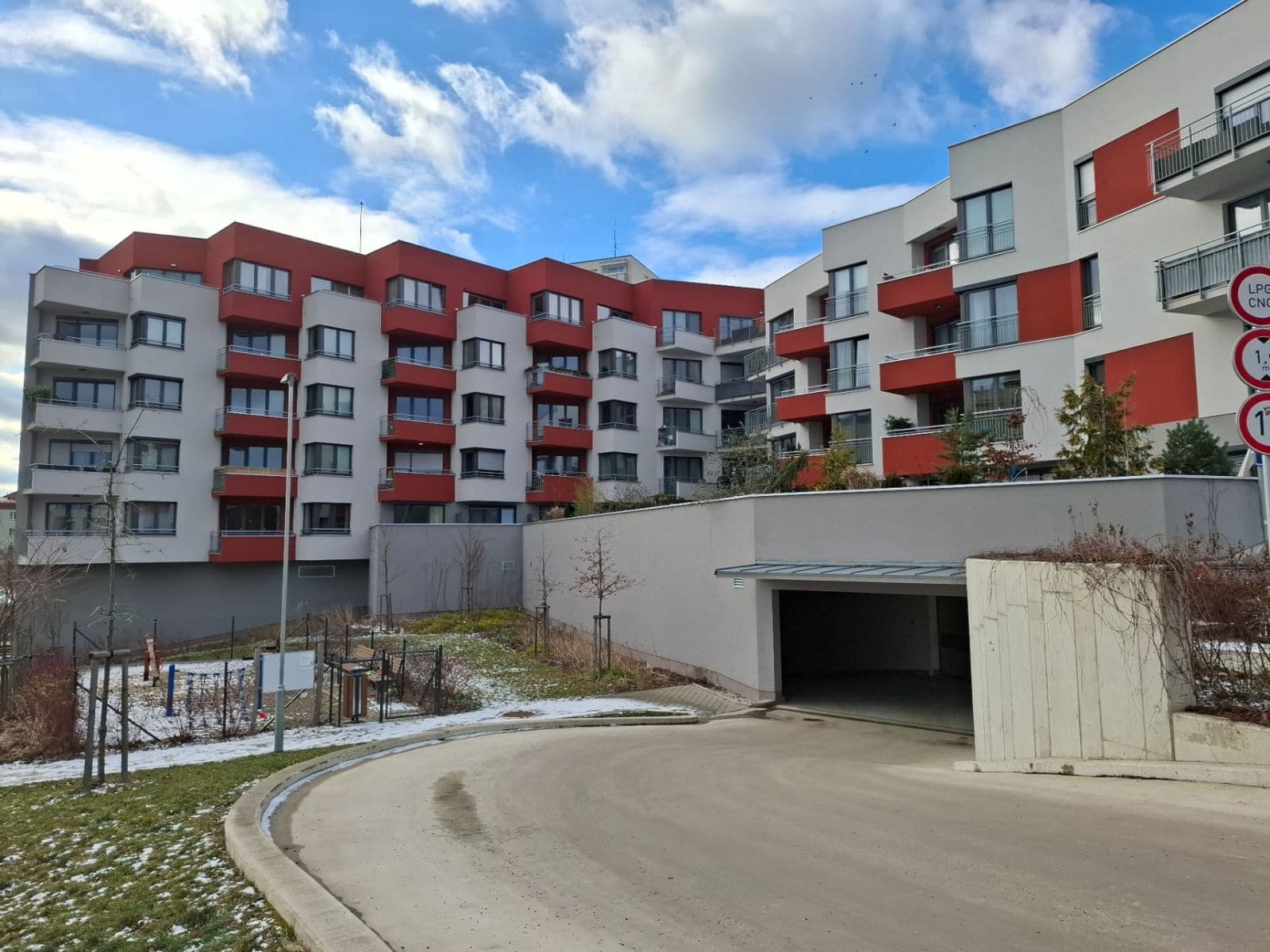 Prenájom bytu 1-izbový 30 m², Švehlova, Praha, Praha Prenájom bytu 1-izbový 30 m², Švehlova, Praha, Praha