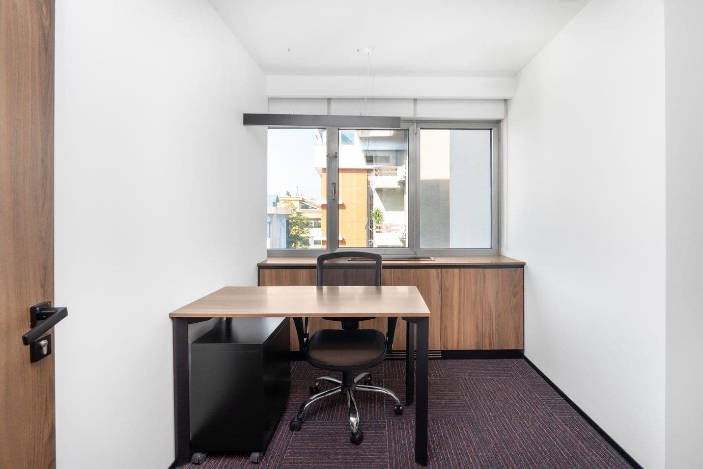 Prenájom kancelárie 10 m², Karolinská, Praha, Praha Prenájom kancelárie 10 m², Karolinská, Praha, Praha