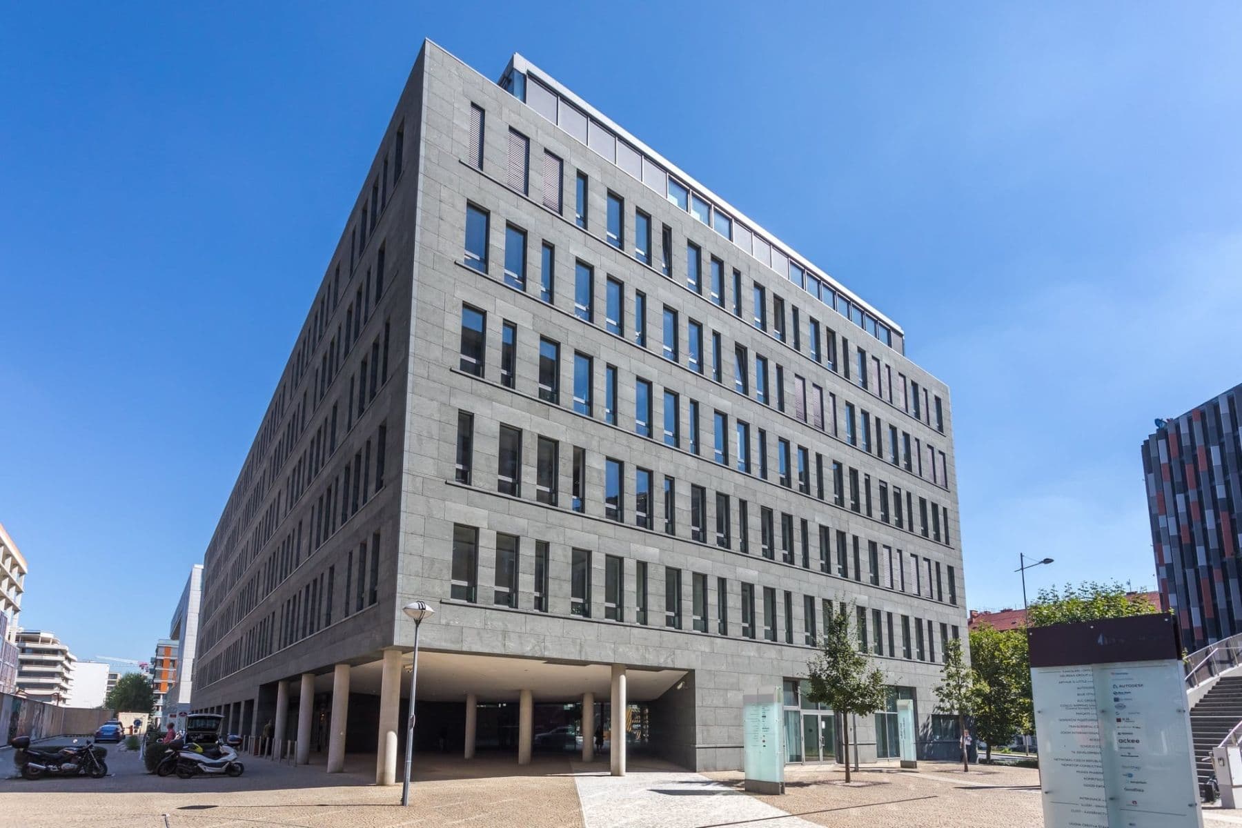 Prenájom kancelárie 25 m², Karolinská, Praha, Praha Prenájom kancelárie 25 m², Karolinská, Praha, Praha