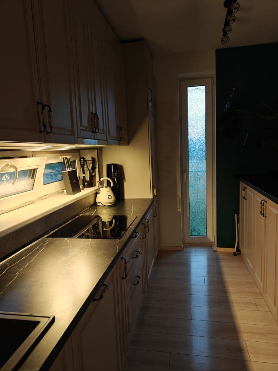 Prenájom bytu 3-izbový 80 m², Pod Zahrady, Přezletice, Středočeský kraj Prenájom bytu 3-izbový 80 m², Pod Zahrady, Přezletice, Středočeský kraj