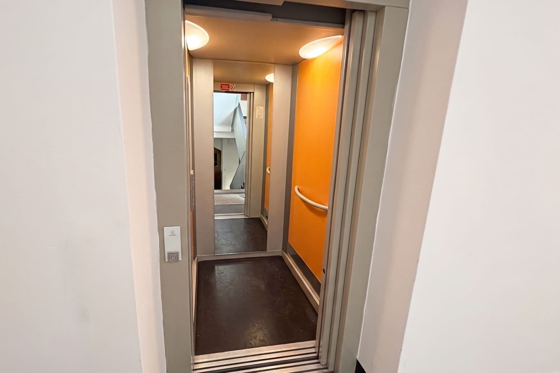 Predaj bytu 2-izbový 51 m², Dělnická, Praha, Praha Predaj bytu 2-izbový 51 m², Dělnická, Praha, Praha