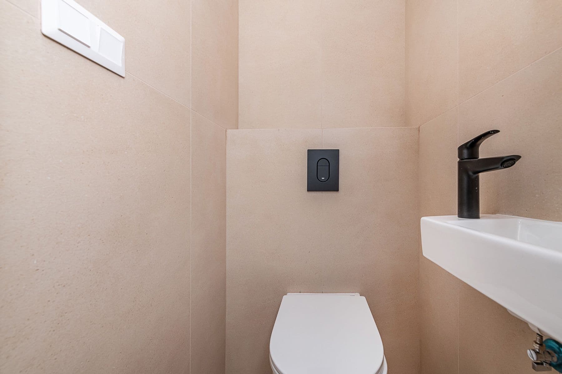 Predaj bytu 2-izbový 51 m², Dělnická, Praha, Praha Predaj bytu 2-izbový 51 m², Dělnická, Praha, Praha