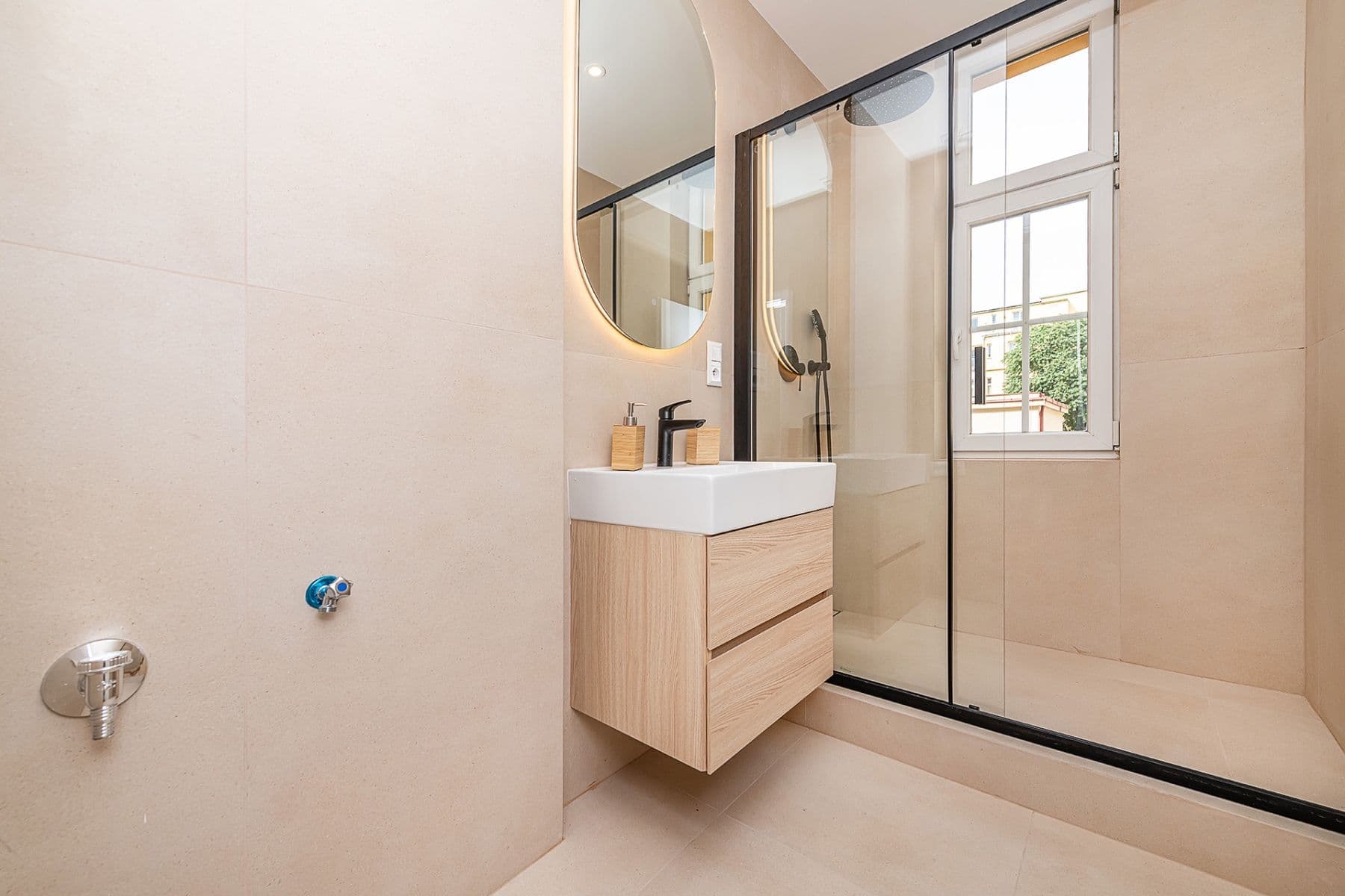 Predaj bytu 2-izbový 51 m², Dělnická, Praha, Praha Predaj bytu 2-izbový 51 m², Dělnická, Praha, Praha