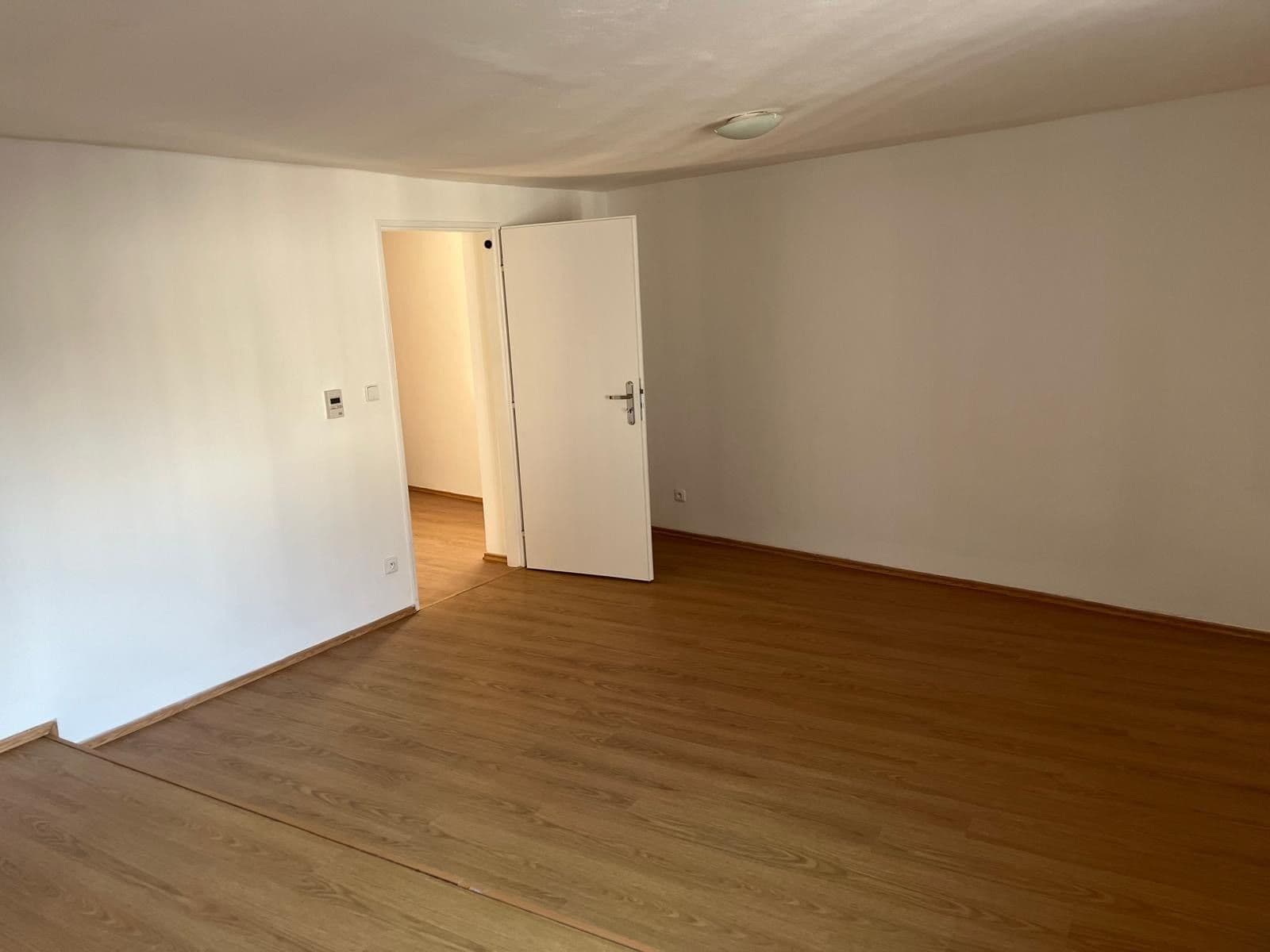 Prenájom bytu 1-izbový 48 m², Ostruhová, Mělník, Středočeský kraj Prenájom bytu 1-izbový 48 m², Ostruhová, Mělník, Středočeský kraj
