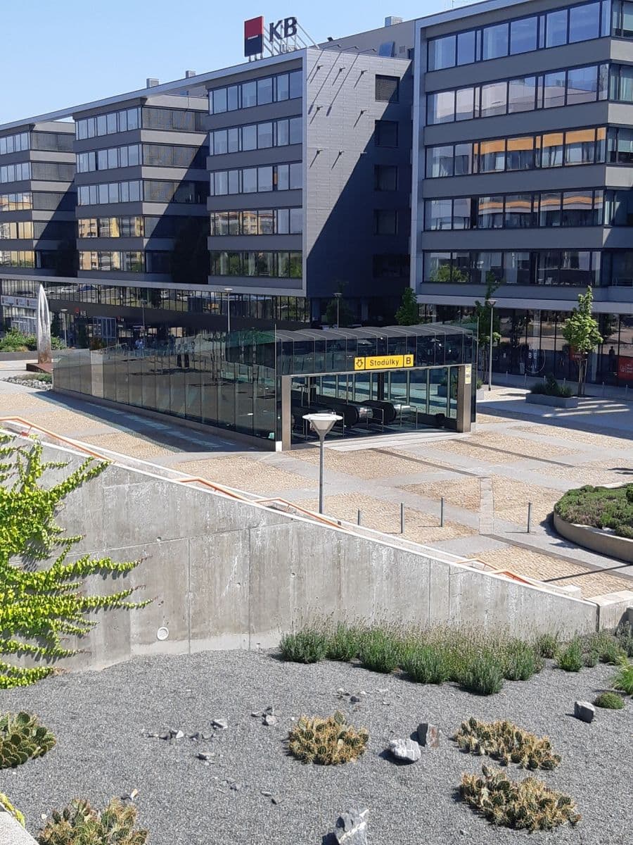 Prenájom bytu 2-izbový 49 m², Svitákova, Praha, Praha Prenájom bytu 2-izbový 49 m², Svitákova, Praha, Praha