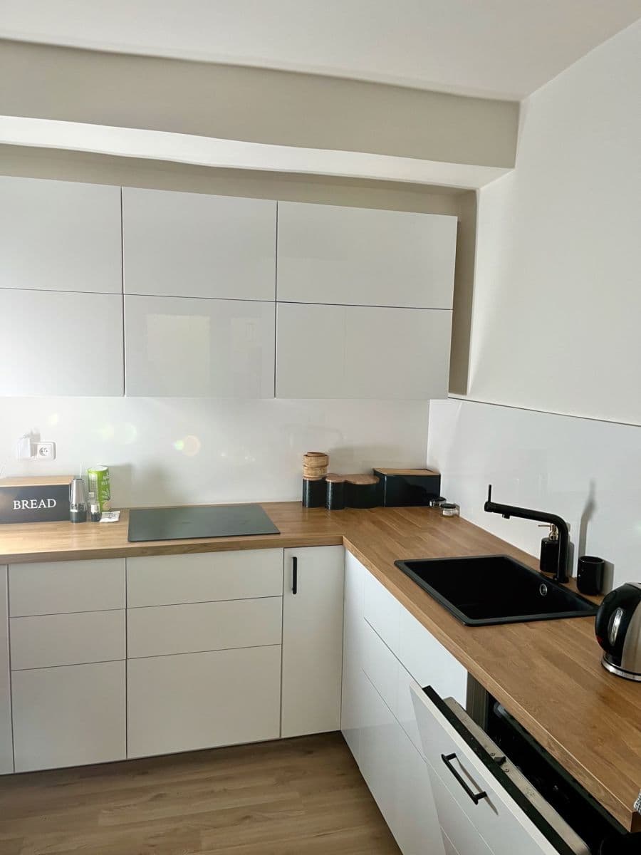Predaj bytu 2-izbový 55 m², Peroutkova, Praha, Praha Predaj bytu 2-izbový 55 m², Peroutkova, Praha, Praha
