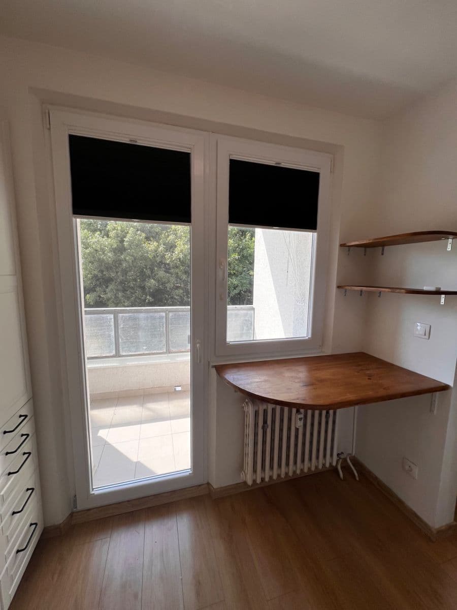 Prenájom bytu 2-izbový 47 m², Veternicová, Karlova Ves, Bratislavský kraj Prenájom bytu 2-izbový 47 m², Veternicová, Karlova Ves, Bratislavský kraj