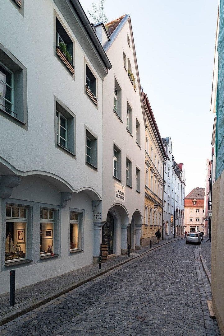 Prenájom bytu 2-izbový 62 m², Glockengasse 8, Regensburg, Bavorsko Prenájom bytu 2-izbový 62 m², Glockengasse 8, Regensburg, Bavorsko