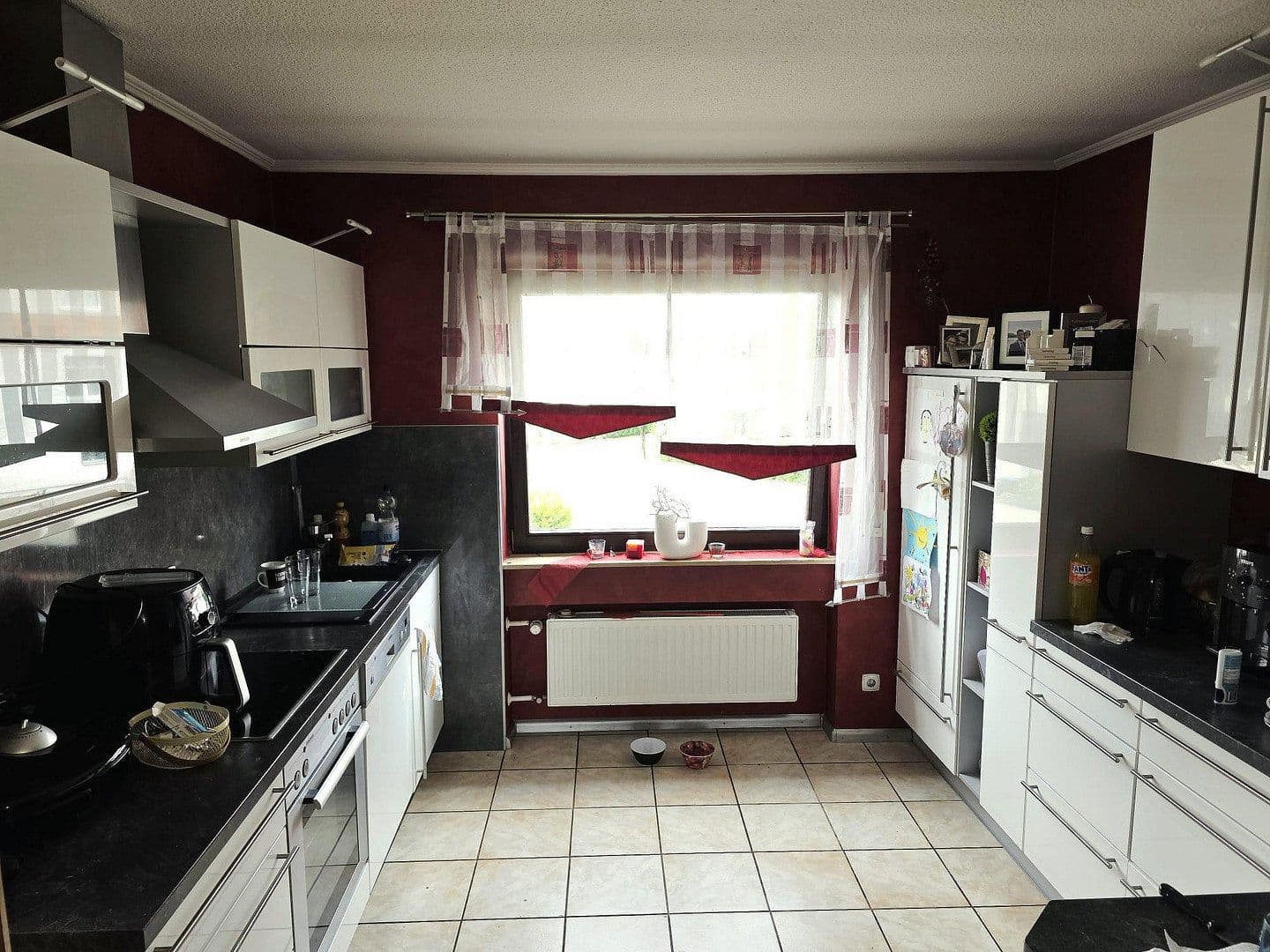 Predaj domu 250 m², pozemok 920 m², Hauptste. 13, Malborn, Porýnie-Falcko Predaj domu 250 m², pozemok 920 m², Hauptste. 13, Malborn, Porýnie-Falcko