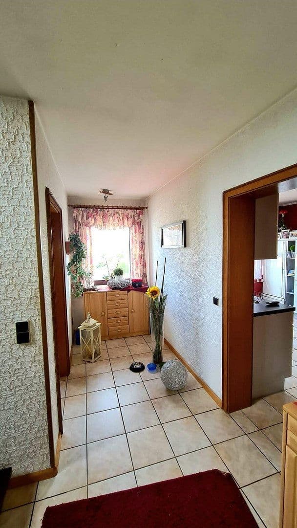 Predaj domu 250 m², pozemok 920 m², Hauptste. 13, Malborn, Porýnie-Falcko Predaj domu 250 m², pozemok 920 m², Hauptste. 13, Malborn, Porýnie-Falcko