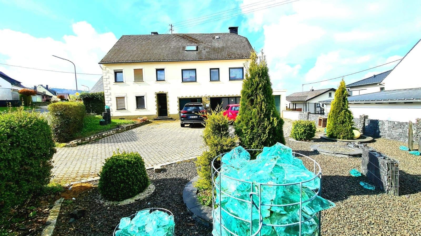 Predaj domu 250 m², pozemok 920 m², Hauptste. 13, Malborn, Porýnie-Falcko Predaj domu 250 m², pozemok 920 m², Hauptste. 13, Malborn, Porýnie-Falcko
