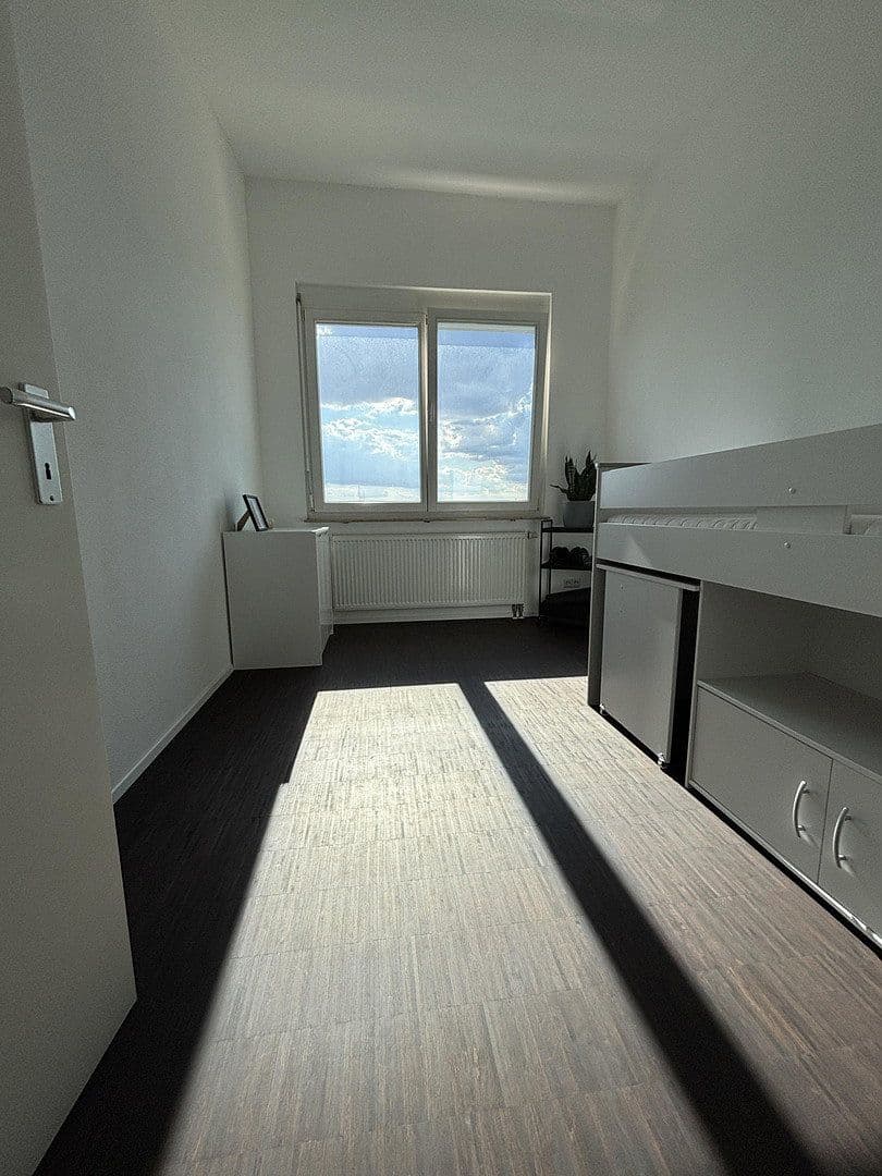 Predaj bytu 4-izbový 114 m², Südliche Alleenstr. 6, Asperg, Bádensko-Wurttembersko Predaj bytu 4-izbový 114 m², Südliche Alleenstr. 6, Asperg, Bádensko-Wurttembersko